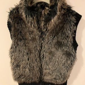 Girls Full zip up vest